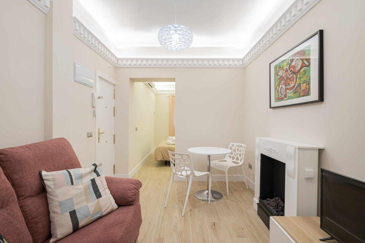 Lujoso Apartamento Centrico 1 Dormitorio Madrid Buitenkant foto