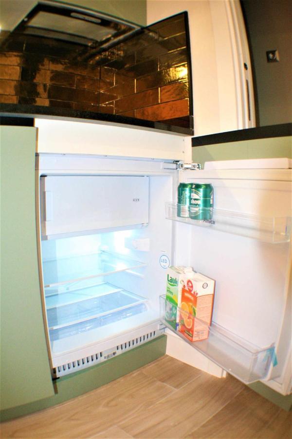 Lujoso Apartamento Centrico 1 Dormitorio Madrid Buitenkant foto