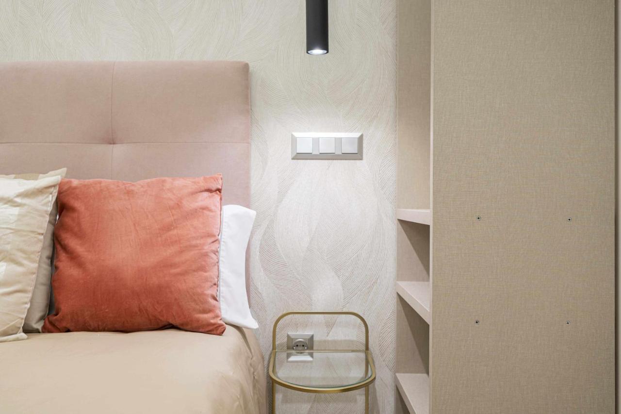 Lujoso Apartamento Centrico 1 Dormitorio Madrid Buitenkant foto